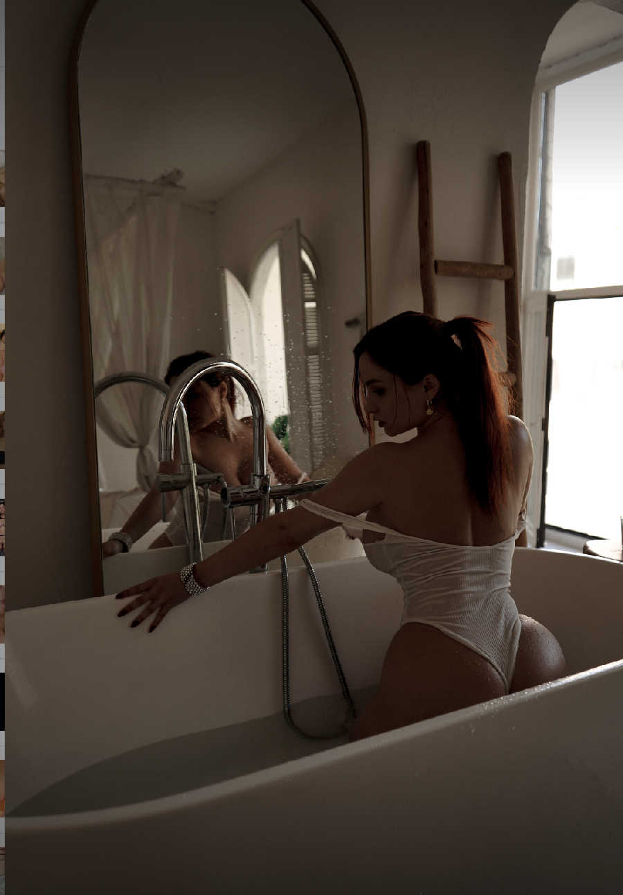 A playful frame from Miranda Faith nude — online in Beirut